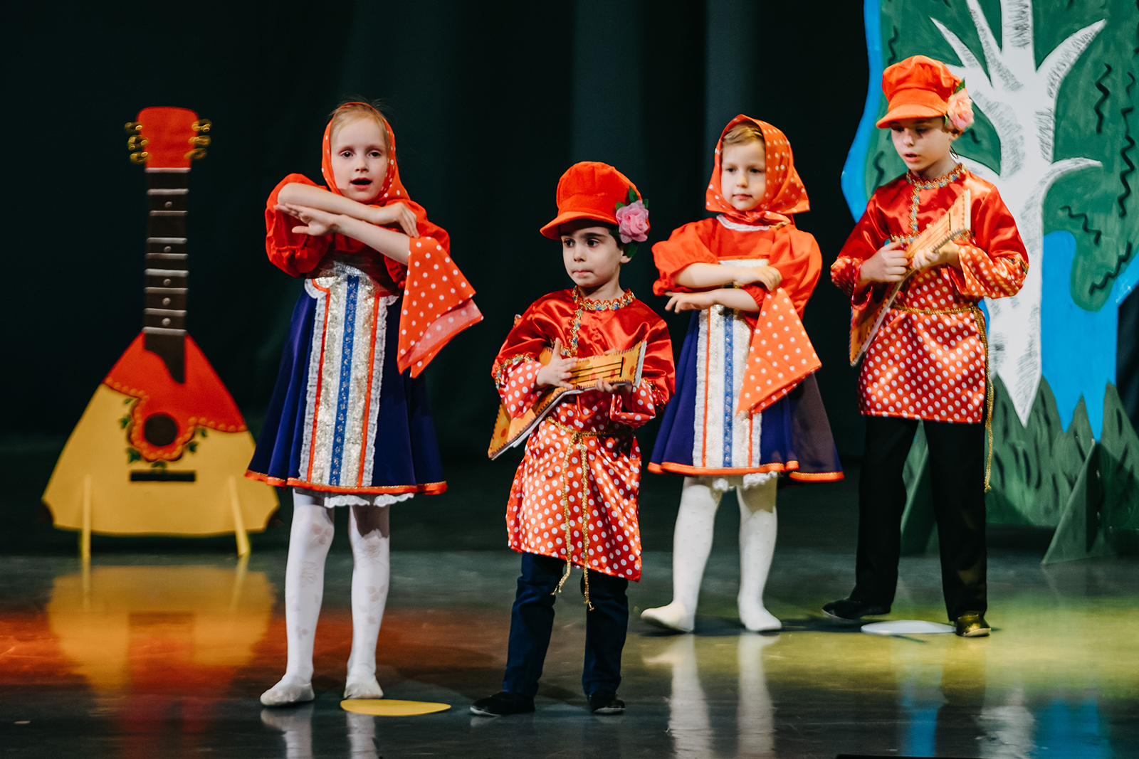 12 тысяч московских детей приняли участие в инклюзивном фестивале «1+1»