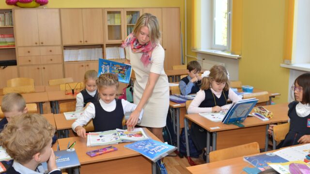 Сергей Кравцов: «В следующем учебном году будет принят единый подход к начислению заработной платы учителям»