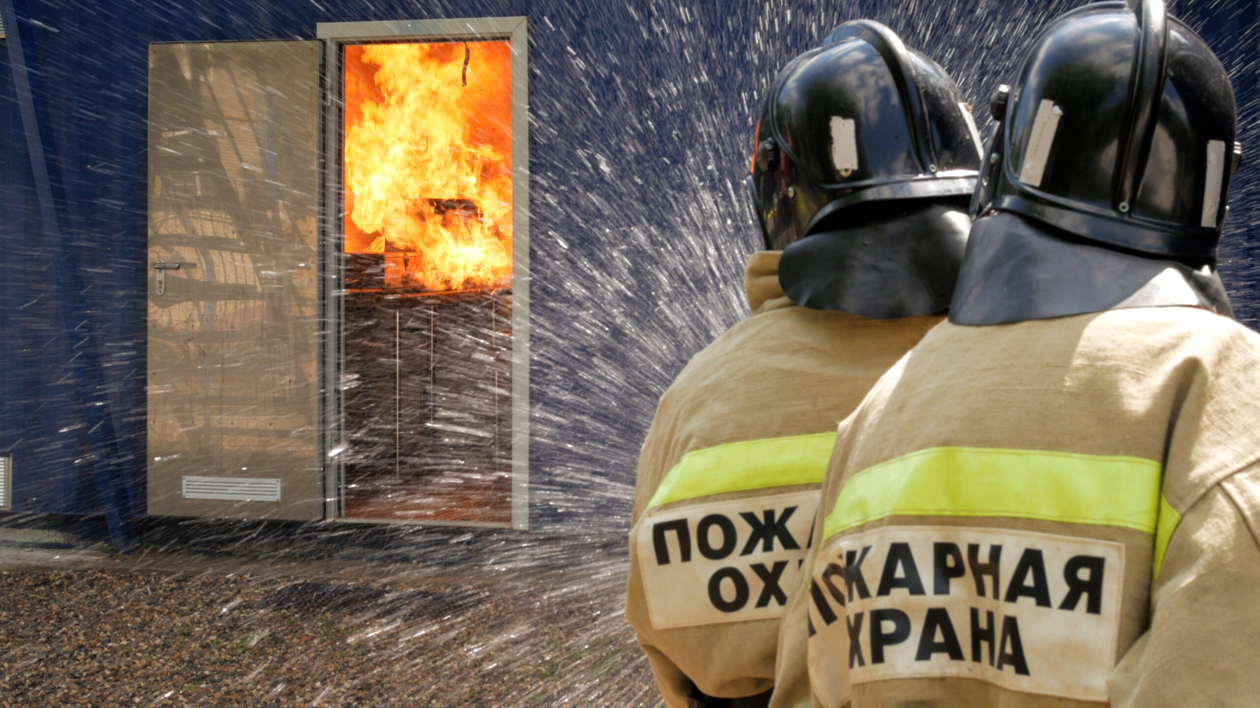 Студенты пожарно-спасательного колледжа будут совершенствовать свои навыки в новом тренировочном комплексе «Штурм»
