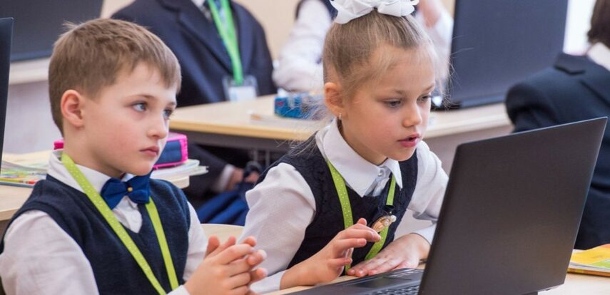 Столичные школьники, педагоги и родители обратились к порталу «Справка „МЭШ“» более 4,6 миллиона раз