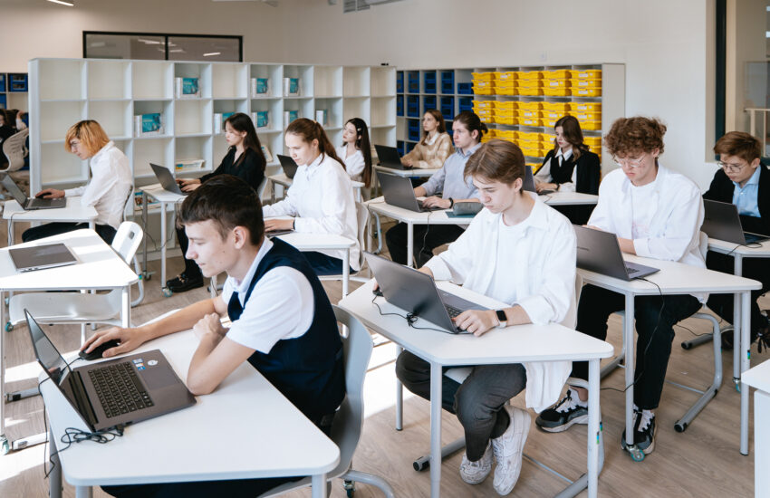 Московские школьники завоевали большинство наград Открытой олимпиады по программированию