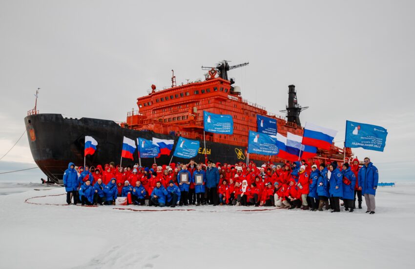 Российские школьники в пятый раз отправятся к Северному полюсу в рамках проекта «Ледокол знаний»