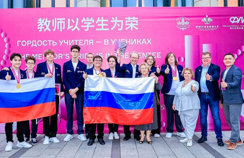 Менделеев бы гордился: как московские школьники победили на международной олимпиаде по химии в Китае