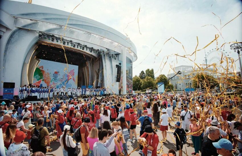 Более 360 тысяч участников Движения Первых побывали на фестивале ко Дню защиты детей