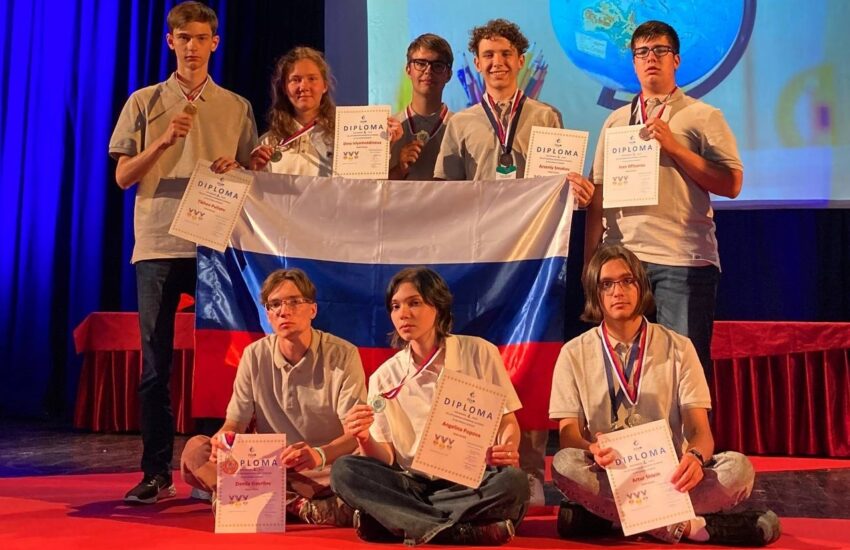 Российские школьники завоевали 13 медалей на Европейской географической олимпиаде