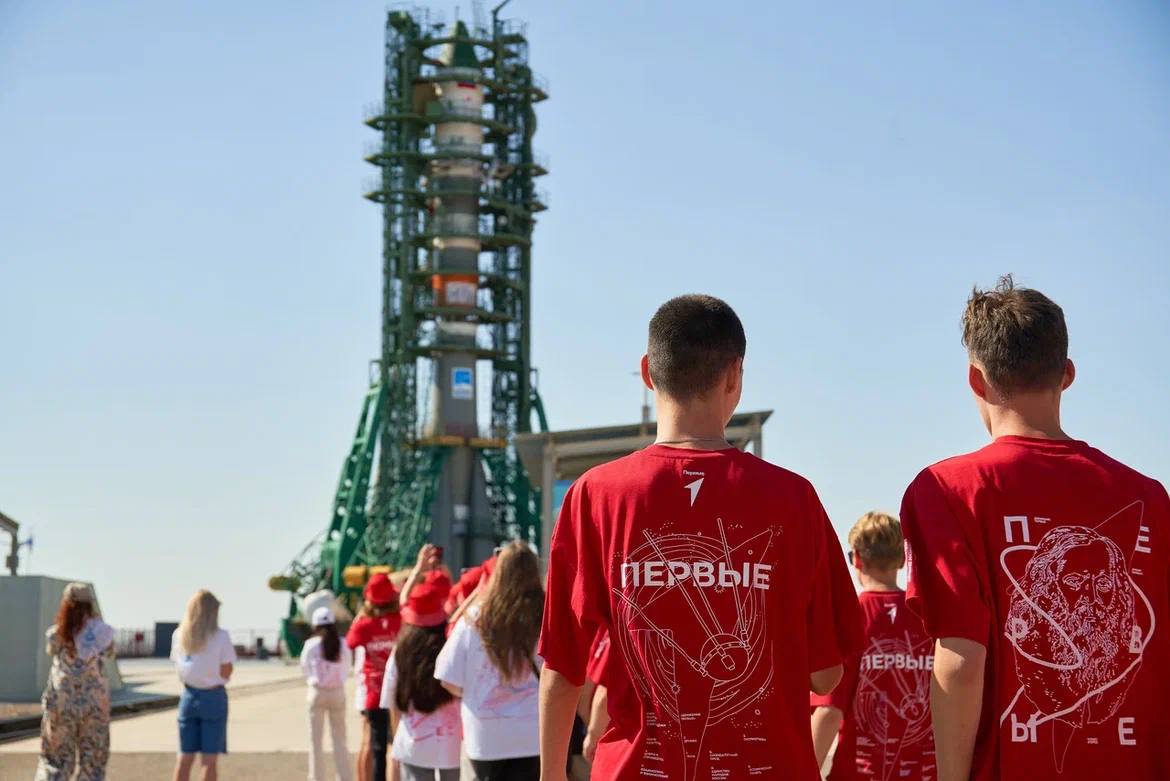 Космические возможности: московский школьник увидел запуск ракеты на «Байконуре»