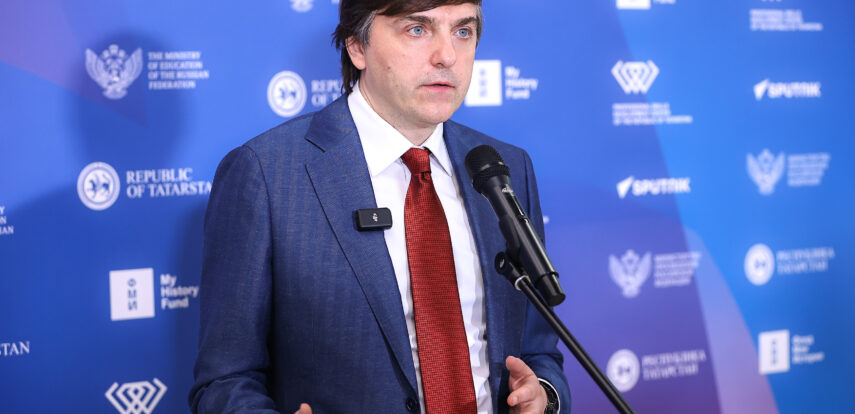 Сергей Кравцов: Приоритеты – качество образования, воспитание и безопасная цифровая среда