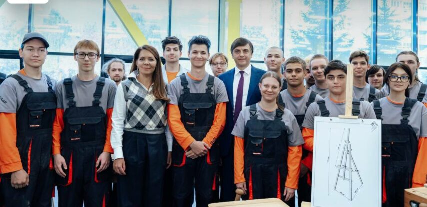 Принято решение продолжить эксперимент по упрощённой сдаче ОГЭ для поступления в колледжи до 2029 года