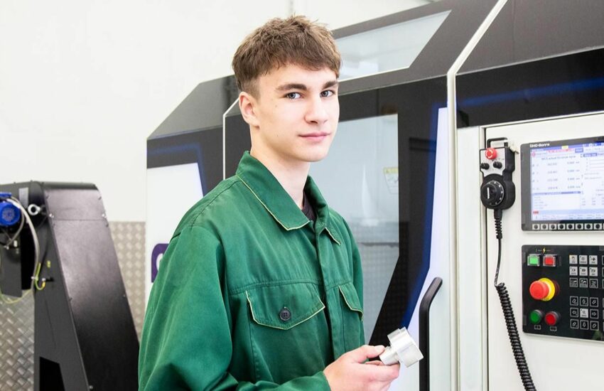 Более 100 тысяч квадратных метров инфраструктуры обновили в колледжах Москвы