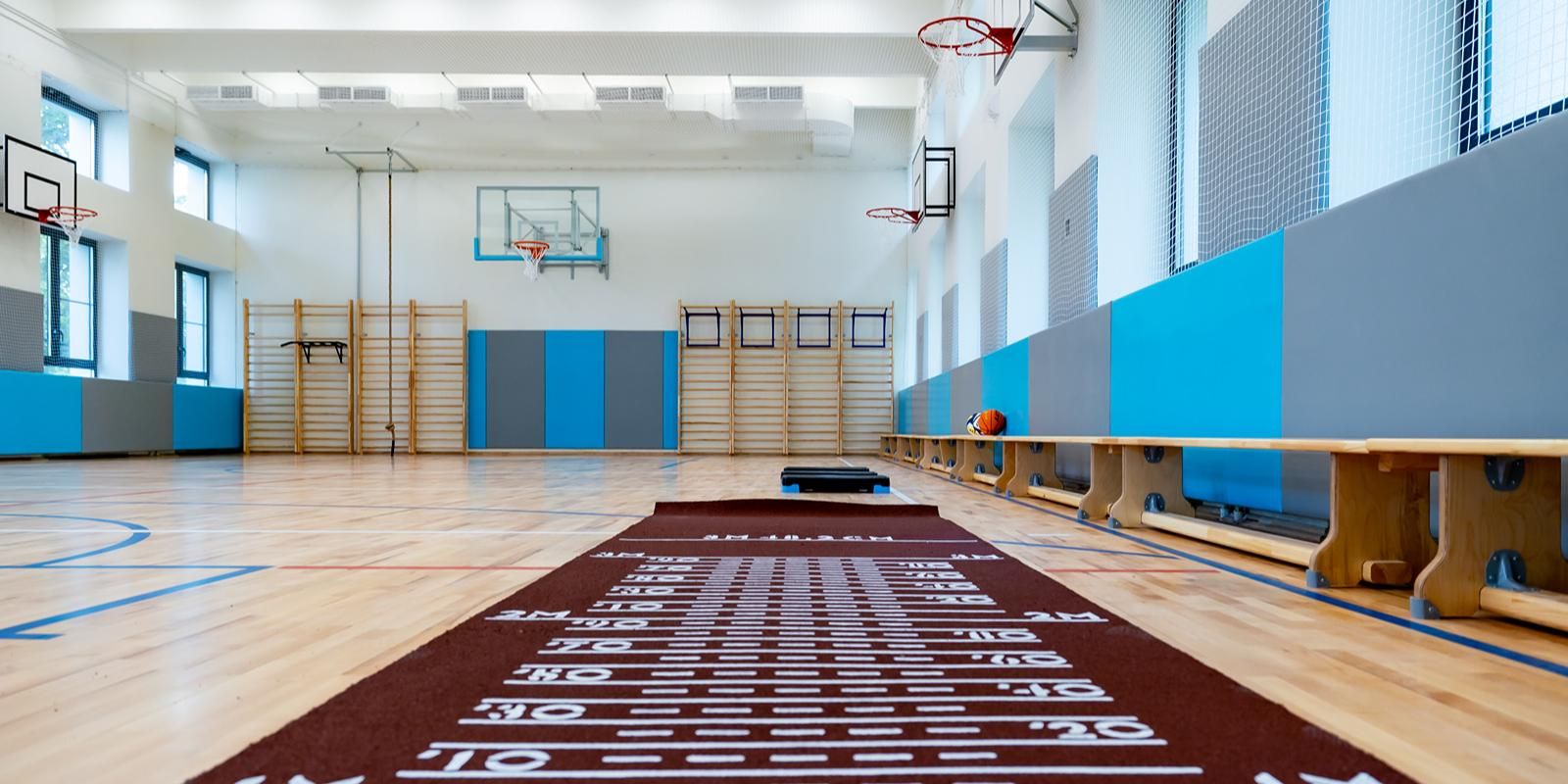 Более 100 современных спортзалов открылись в столичных школах после реконструкции по проекту «Моя школа»