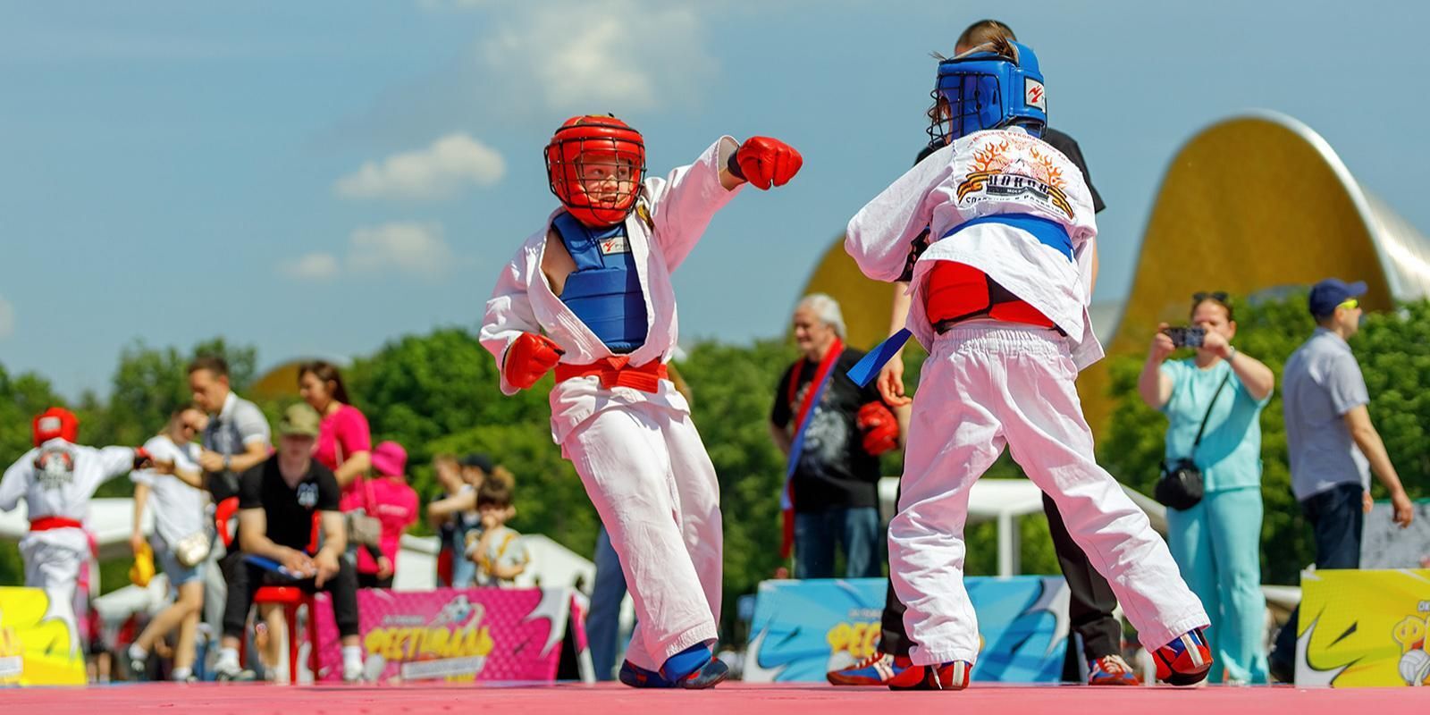 Спортивные клубы открыты во всех школах и колледжах Москвы