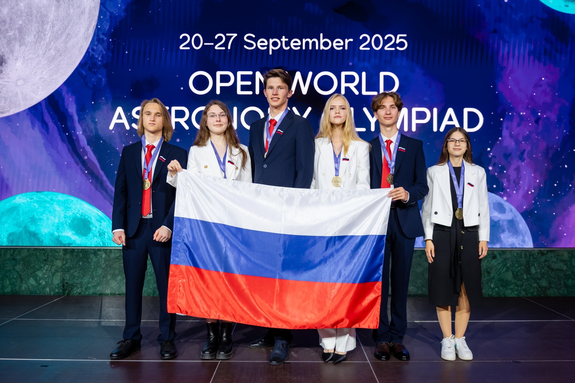 Дмитрий Чернышенко и Сергей Кравцов рассказали об итогах участия российских сборных школьников в международных олимпиадах