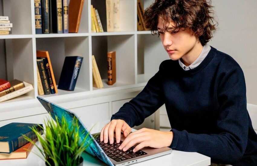 В «МЭШ» заработал сервис для заказа и учета школьной литературы