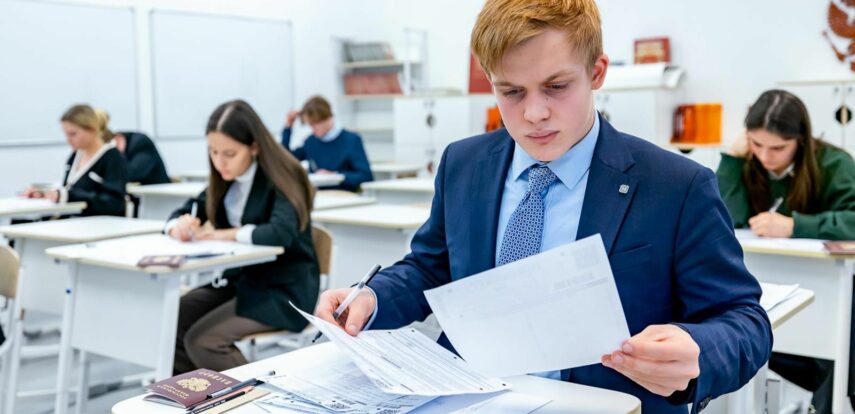 Предварительные итоги записи на ЕГЭ: у столичных выпускников растет интерес к точным и естественным наукам