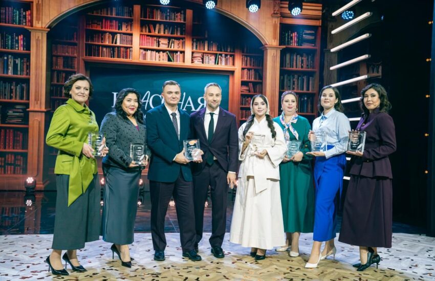 Семь учителей смогут создать свои циклы программ на федеральном телеканале