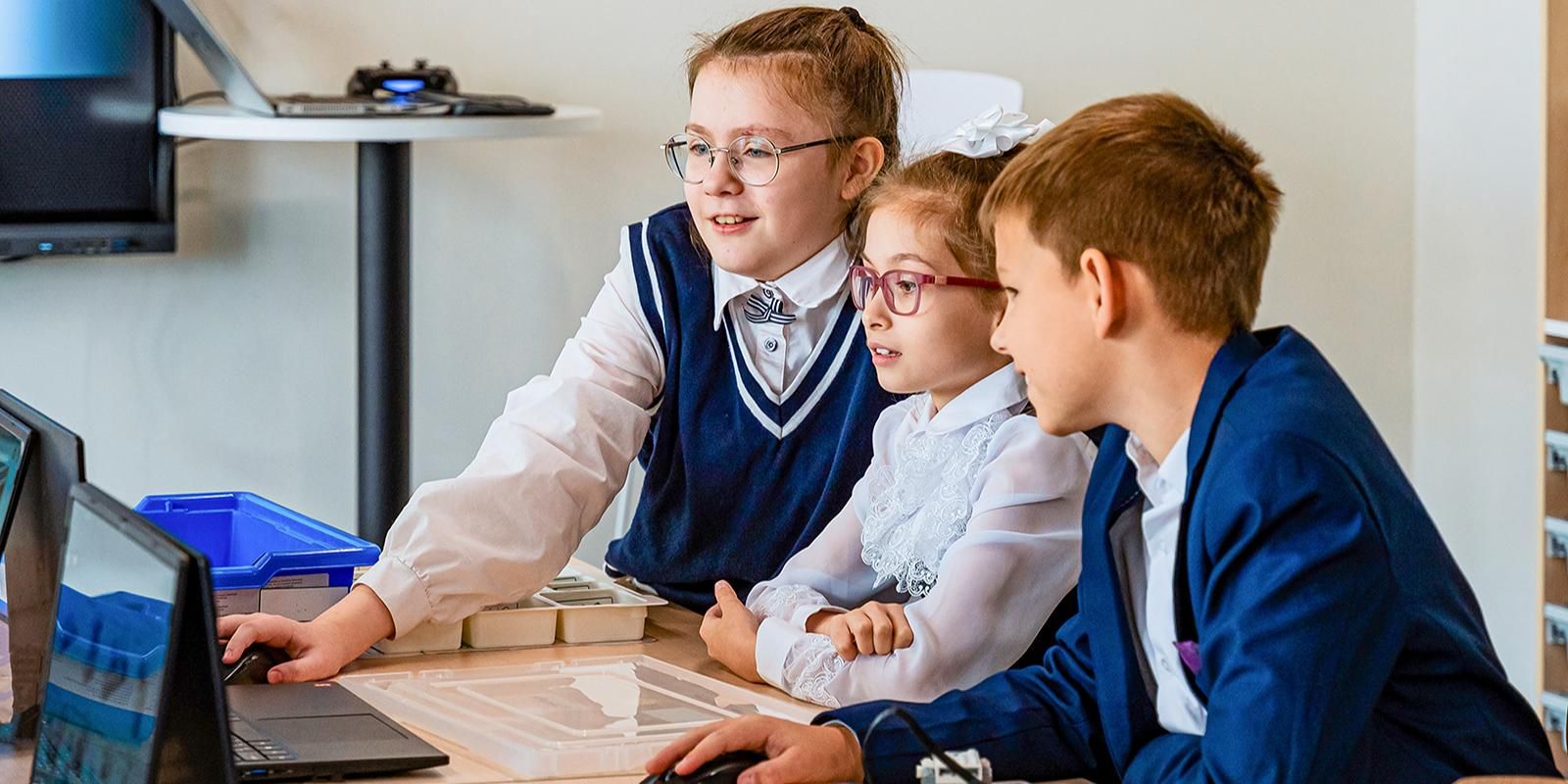 В «Московской электронной школе» появились цифровые подарки для учеников первых — четвертых классов