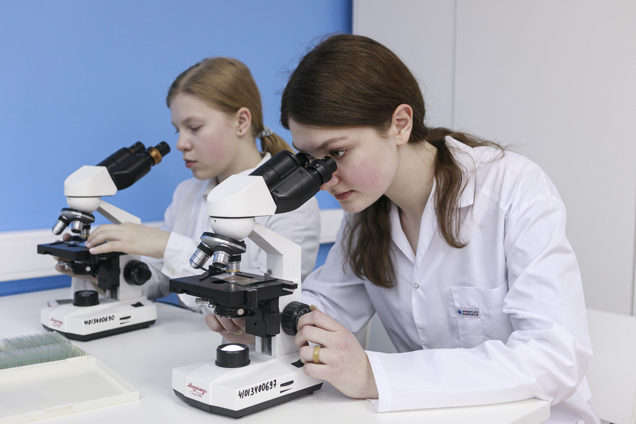 Наука за рамками учебников: в обновленных столичных школах установят современное оборудование