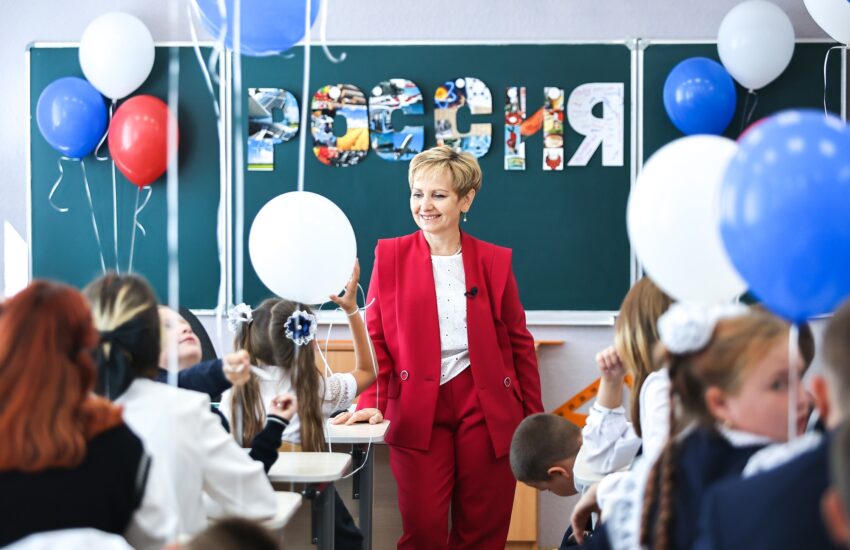 В России стартует приемная кампания в первый класс