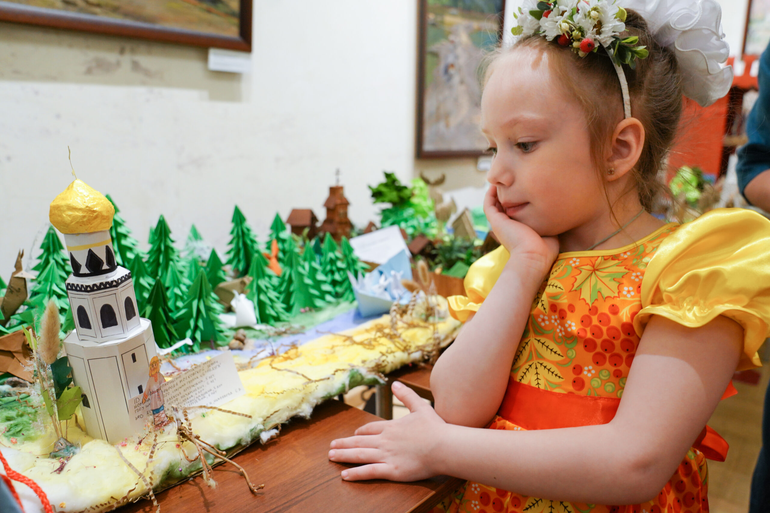 Московских школьников приглашают принять участие в конкурсе творческих работ о столице