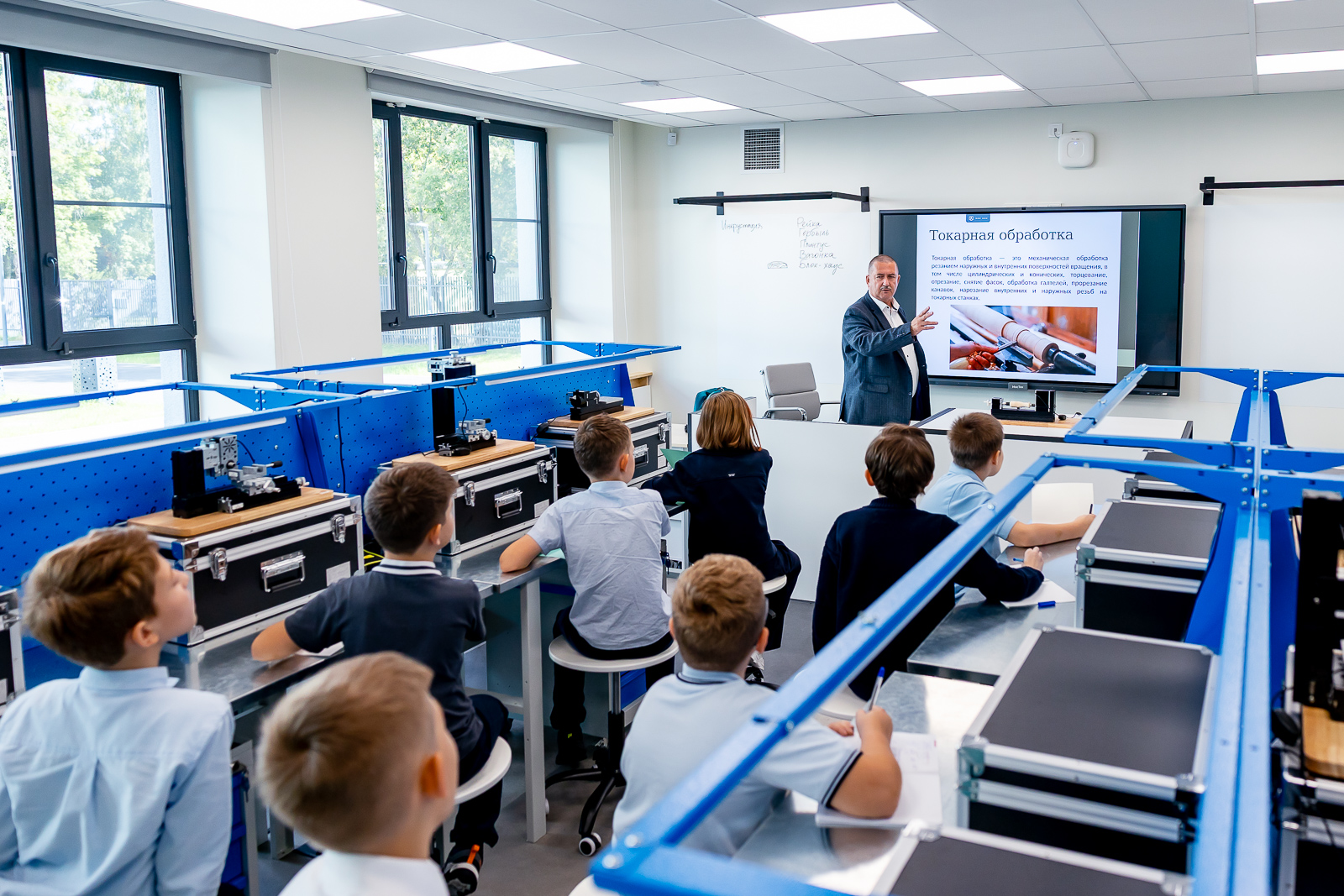 Фермерство, робототехника и балет: какие кружки и секции открыты в обновленных школах