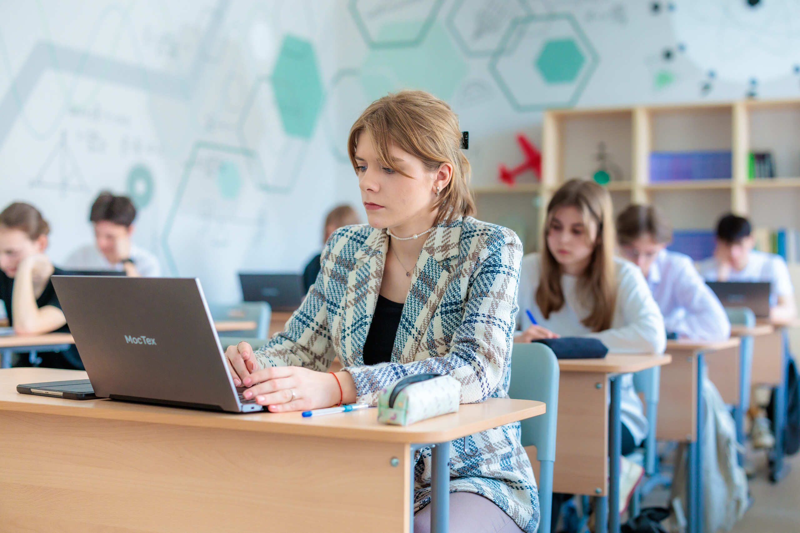 В «Московской электронной школе» появился ИИ-репетитор для подготовки к ЕГЭ