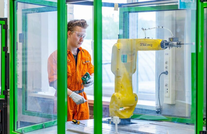 Почти 500 школьников и студентов колледжей примут участие в итоговом межрегиональном этапе чемпионата «Профессионалы»