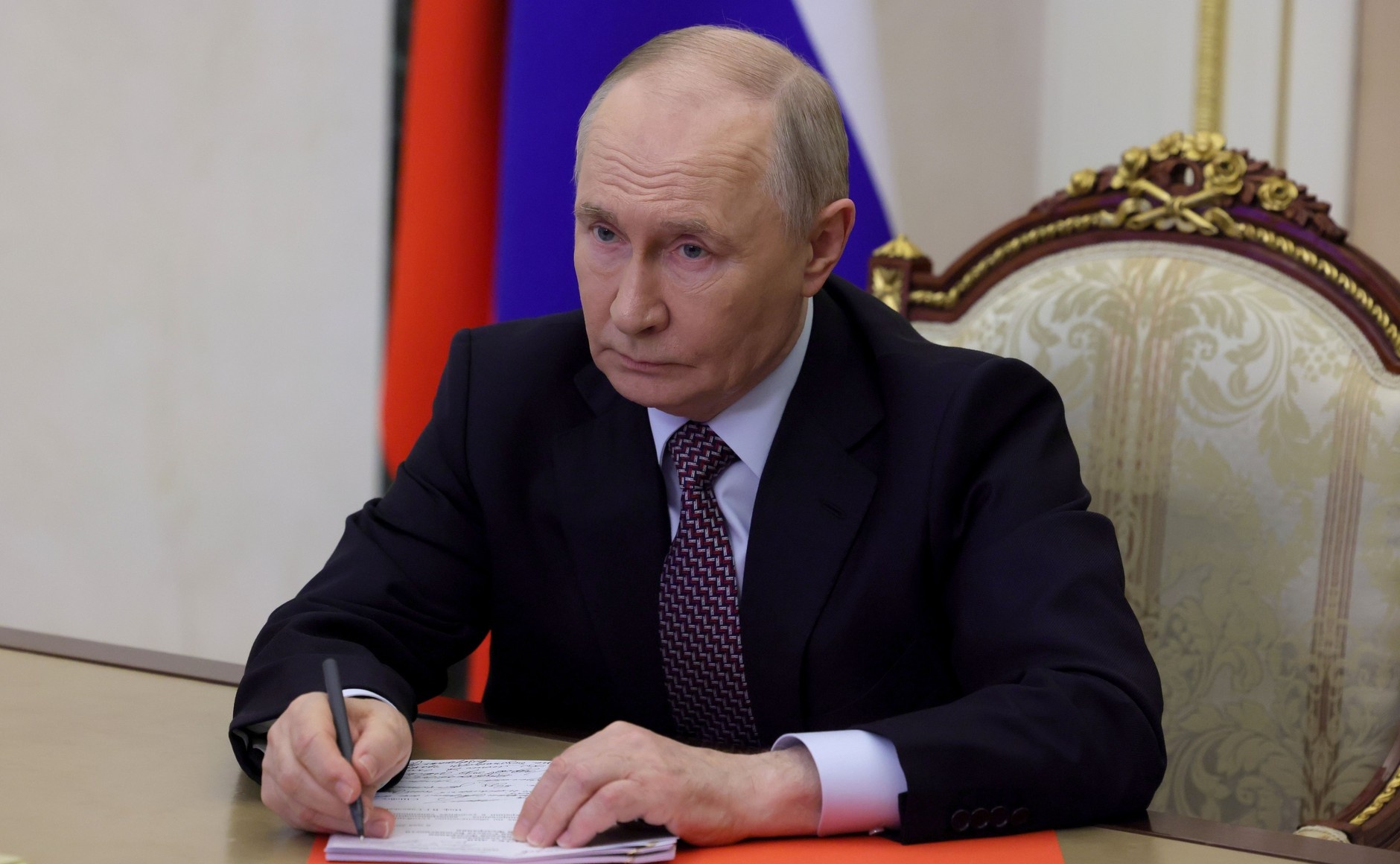 Владимир Путин приветствовал участников I Петербургского Международного филологического форума