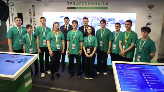 Сергей Кравцов в Нижнем Новгороде встретился с финалистами чемпионата «Профессионалы»
