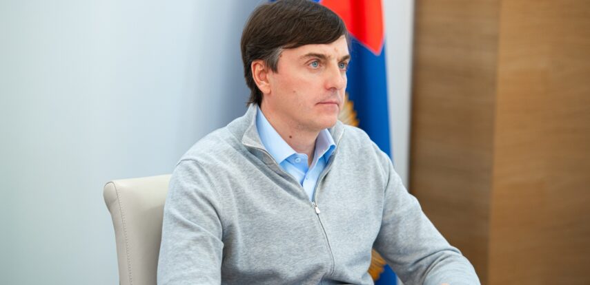 Министр просвещения Сергей Кравцов — о защите прав педагога, оценке поведения и педвузах-рекордсменах