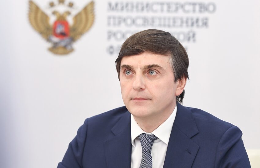 Сергей Кравцов: В зарубежных странах растет спрос на российских учителей естественно-научного профиля